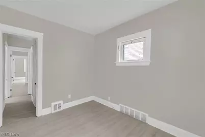 3038 E 125th Street, Loveland, OH 44120 - Photo 9