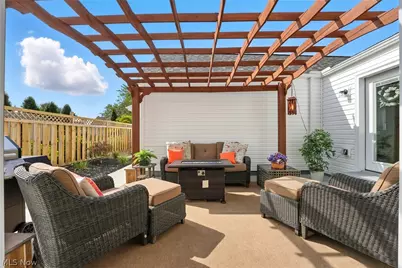 2001 Brownlee Avenue, Youngstown, OH 44514 - Photo 17