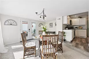 2001 Brownlee Ave, Youngstown, OH 44514 - Photo 25