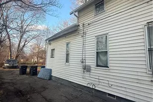 9515 Easton Ave, Loveland, OH 44104 - Photo 3