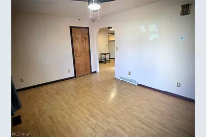 221 S Stout Street, Harrisville, WV 26362 - Photo 9