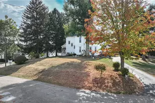 501 E Main St, Barnesville, OH 43713 - Photo 7