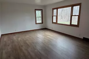 3976 Faircrest St SW, Canton, OH 44706 - Photo 5