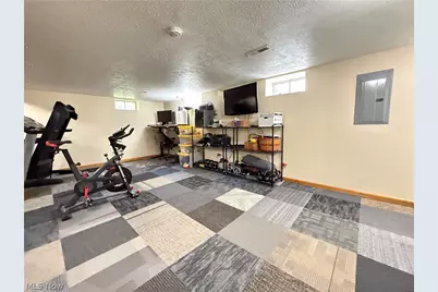 10239 Mulberry Road, Chardon, OH 44024 - Photo 39