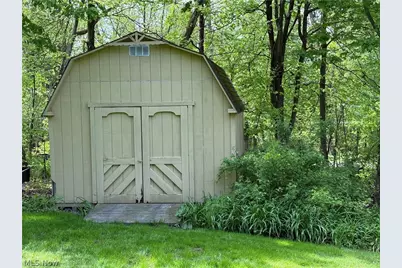 10239 Mulberry Road, Chardon, OH 44024 - Photo 7