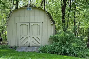 10239 Mulberry Rd, Chardon, OH 44024 - Photo 7