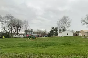 1112 Mick Rd, Wellsville, OH 43968 - Photo 15