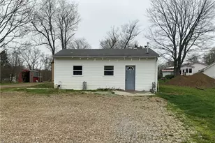 1112 Mick Rd, Wellsville, OH 43968 - Photo 3