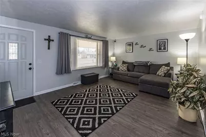 235 32nd Street SW, Canton, OH 44706 - Photo 9