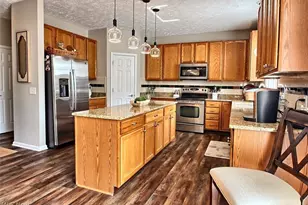 12641 Coopers Run, Strongsville, OH 44149 - Photo 11