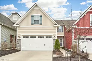 3198 Old Ml Dr, Cuyahoga Falls, OH 44223 - Photo 1