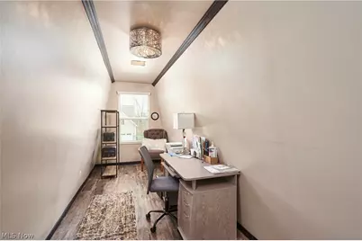 3198 Old Mill Drive, Cuyahoga Falls, OH 44223 - Photo 15