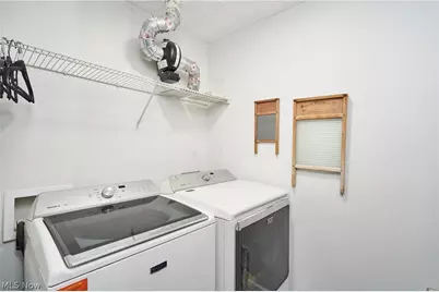 3198 Old Mill Drive, Cuyahoga Falls, OH 44223 - Photo 11