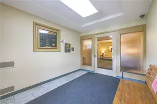 19101 Van Aken Blvd Blvd, Huber Heights, OH 44122 - Photo 19