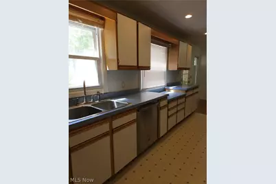 236 Tyler Avenue, Cuyahoga Falls, OH 44221 - Photo 7