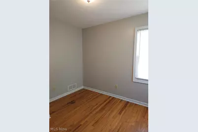 236 Tyler Avenue, Cuyahoga Falls, OH 44221 - Photo 17