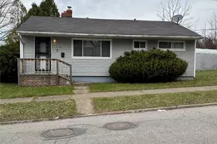 4609 Lee Rd, Loveland, OH 44128 - Photo 1