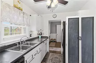 440 S Freedom St, Ravenna, OH 44266 - Photo 11