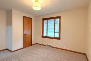 442 10th St, Struthers, OH 44471 - Photo 9