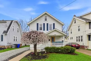 212 Marguerite Ave, Cuyahoga Falls, OH 44221 - Photo 1