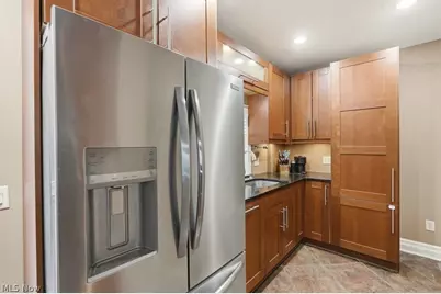 212 Marguerite Avenue, Cuyahoga Falls, OH 44221 - Photo 9