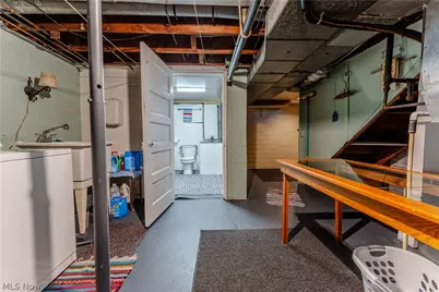 403 W Main Street, Sugarcreek, OH 44681 - Photo 43