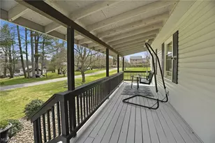 41 Cranberry St, Washington, WV 26181 - Photo 3