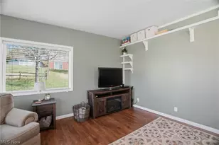 41 Cranberry St, Washington, WV 26181 - Photo 27
