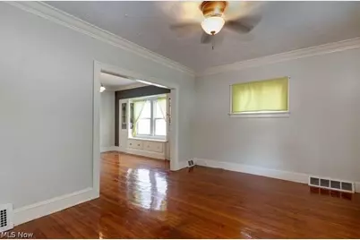 4392 W 47th Street, Loveland, OH 44144 - Photo 17