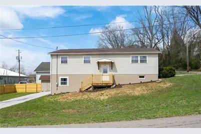 142 Smith Street, Millersburg, OH 44654 - Photo 1