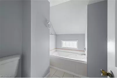 11915 Franklin Boulevard, Oakwood, OH 44107 - Photo 15