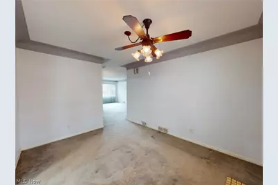 26361 Elinore Avenue, Euclid, OH 44132 - Photo 9
