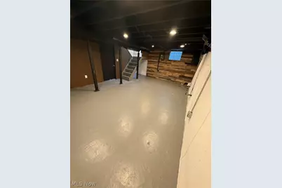 2120 Newton Street, Akron, OH 44305 - Photo 31