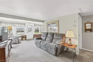 2548 Bay Vista Dr, Lakeside Marblehead, OH 43440 - Photo 19