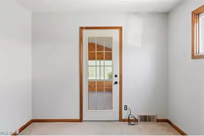1350 Eastland Avenue SE, Warren, OH 44484 - Photo 19