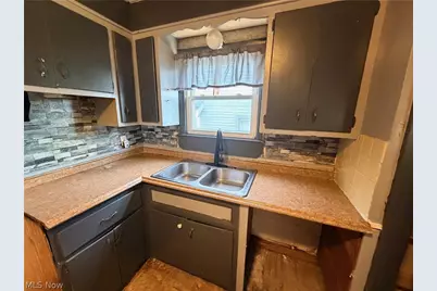 5328 Vine Street, Maple Heights, OH 44137 - Photo 27