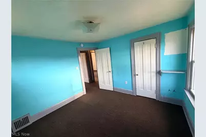 5328 Vine Street, Maple Heights, OH 44137 - Photo 15