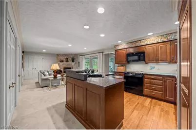 1222 Dearborn Drive, Akron, OH 44313 - Photo 17