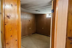 1177 Neptune Ave, Akron, OH 44301 - Photo 27