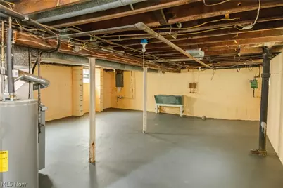 1177 Neptune Avenue, Akron, OH 44301 - Photo 25