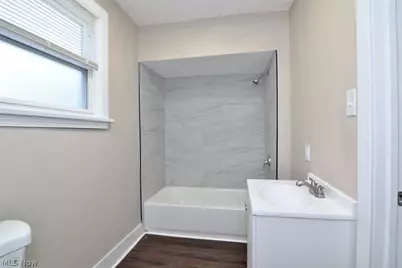 425 East 120th Street, Loveland, OH 44108 - Photo 17