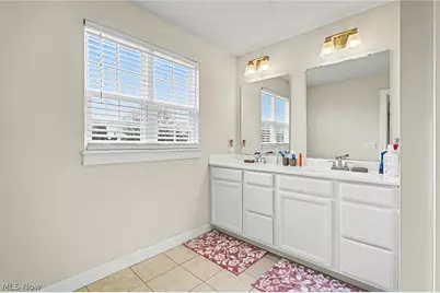 3268 Stoneleigh Road NE, Canton, OH 44721 - Photo 17