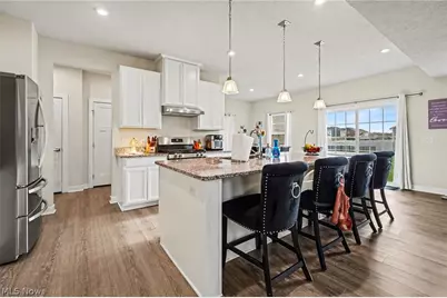 3268 Stoneleigh Road NE, Canton, OH 44721 - Photo 7