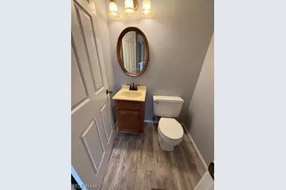 6884 Slippery Rock Drive, Canfield, OH 44406 - Photo 17