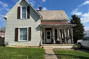 560 W Brown St, New Lexington, OH 43764 - Photo 1