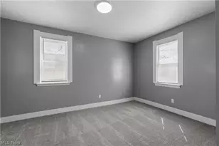 646 W Highland Ave, Ravenna, OH 44266 - Photo 17