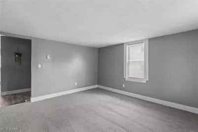 646 W Highland Avenue, Ravenna, OH 44266 - Photo 3