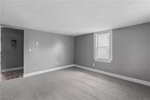 646 W Highland Ave, Ravenna, OH 44266 - Photo 3