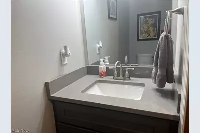 13330 S Partridge Drive, Valleyview, OH 44125 - Photo 23