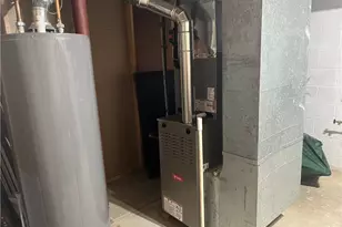 13330 S Partridge Dr, Valleyview, OH 44125 - Photo 41